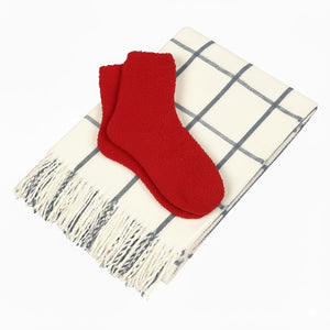 Charleston Throw & Fuzzy Socks Set - White With Gray/Red